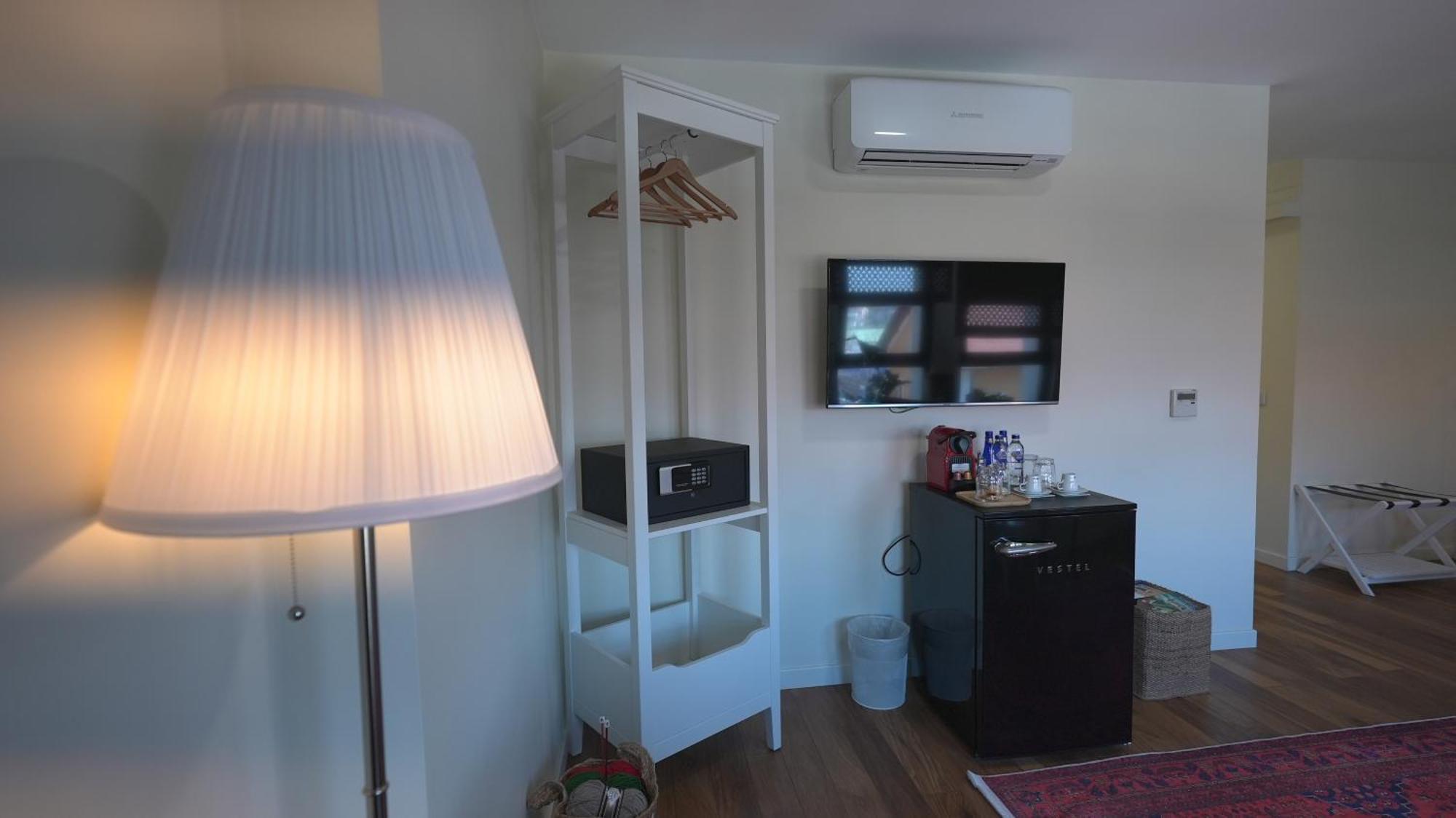 Pertevniyal Aziziye Hotel Коня Екстериор снимка