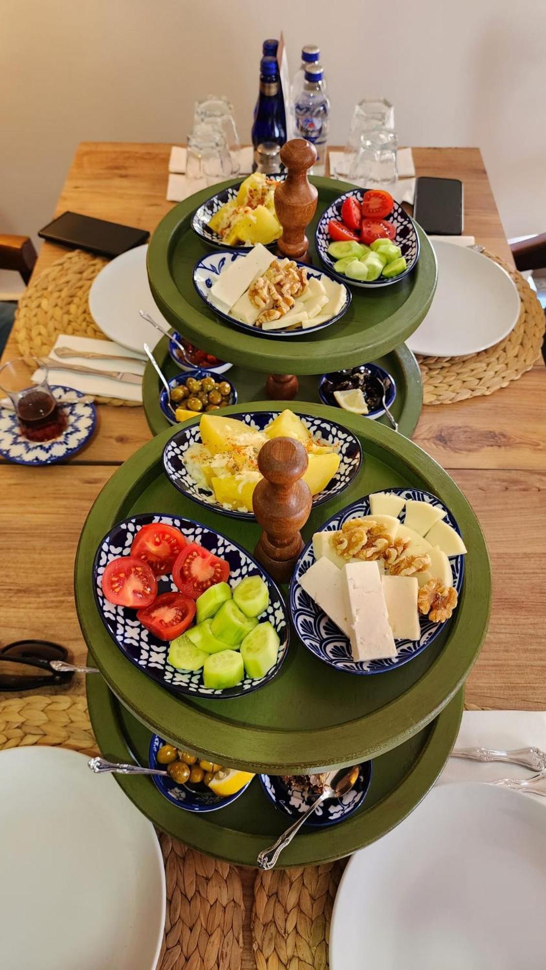 Pertevniyal Aziziye Hotel Коня Екстериор снимка
